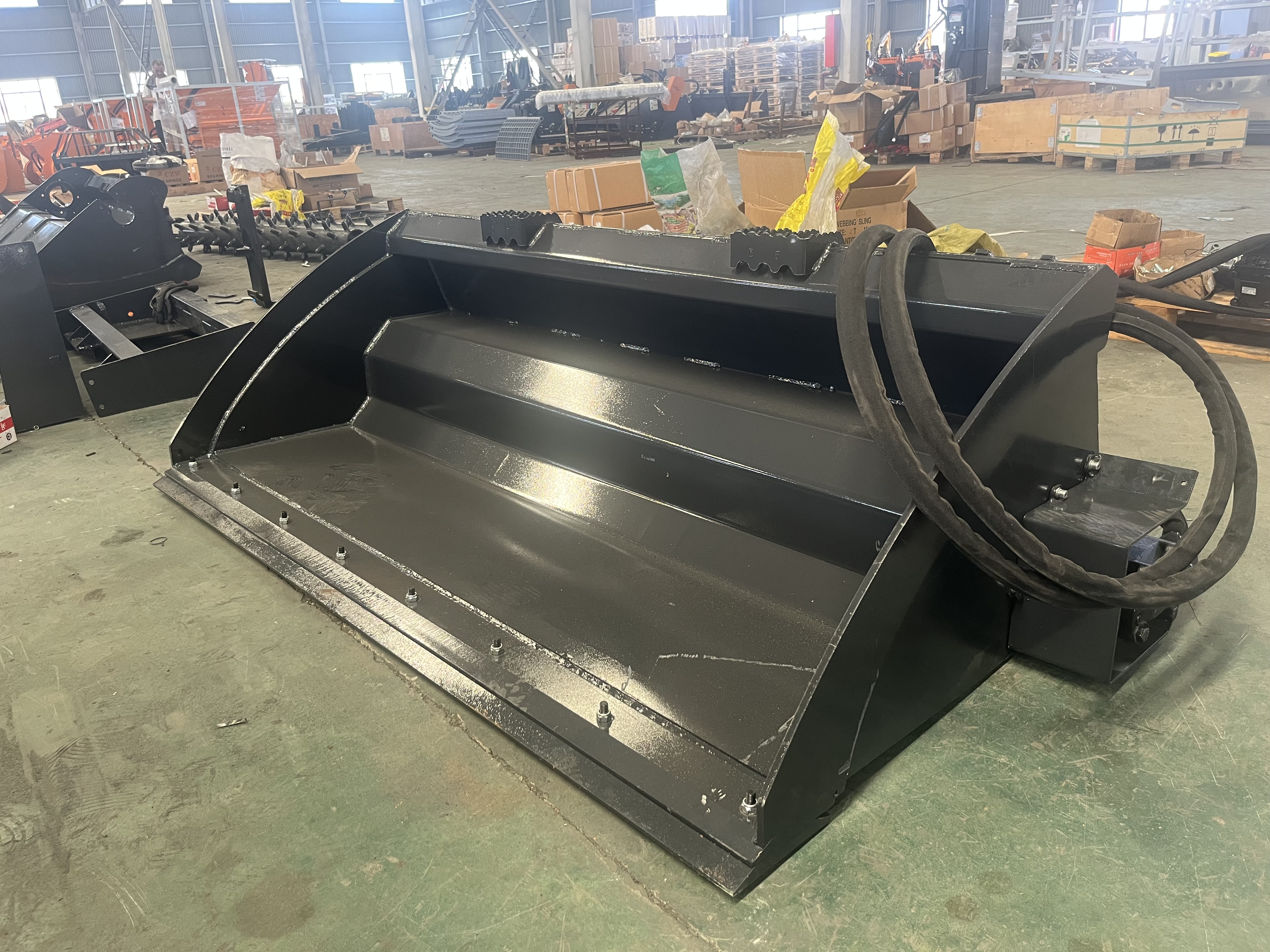 72in Hydraulic Rake Bucket Soil Conditioner W/ Teeth Attchment Skid
